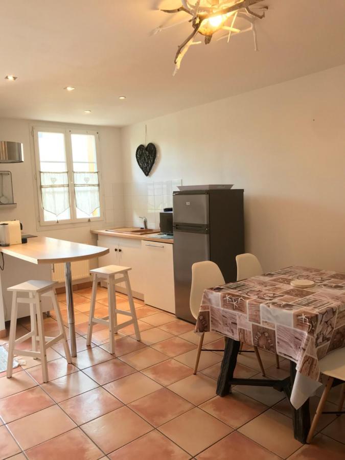 Le Bois Flotte Villa Arrigny Ngoại thất bức ảnh
